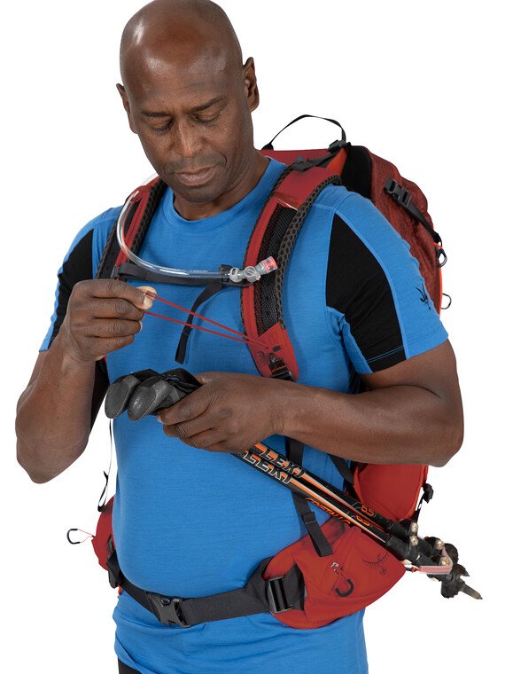 Osprey Manta 24 - Poinsettia Red