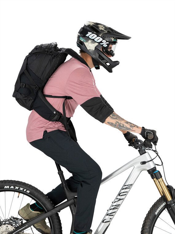 Osprey Raptor Pro 18 - Firestarter Orange